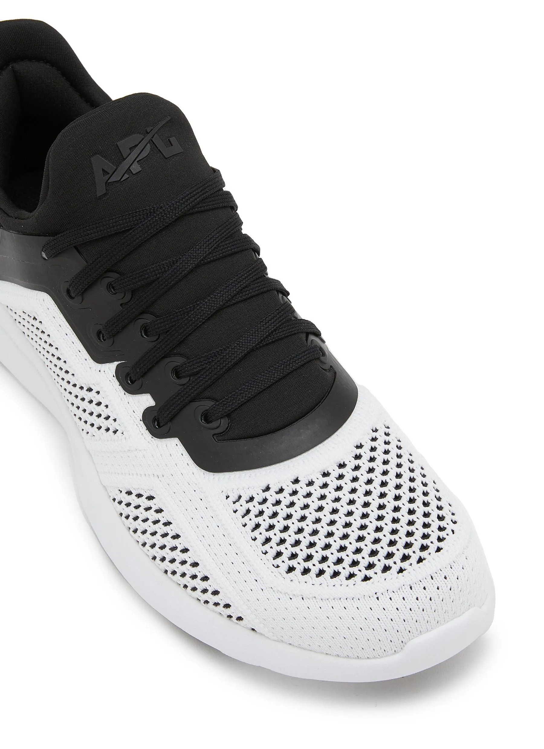 -----------ATHLETIC PROPULSION LABS ---- ------------ ----PF24 Techloom Tracer Low Top Lace Up Sneakers --