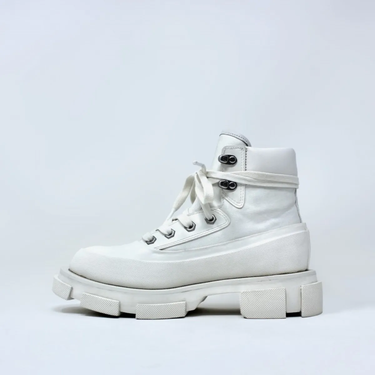 GAO MID BOOT - White