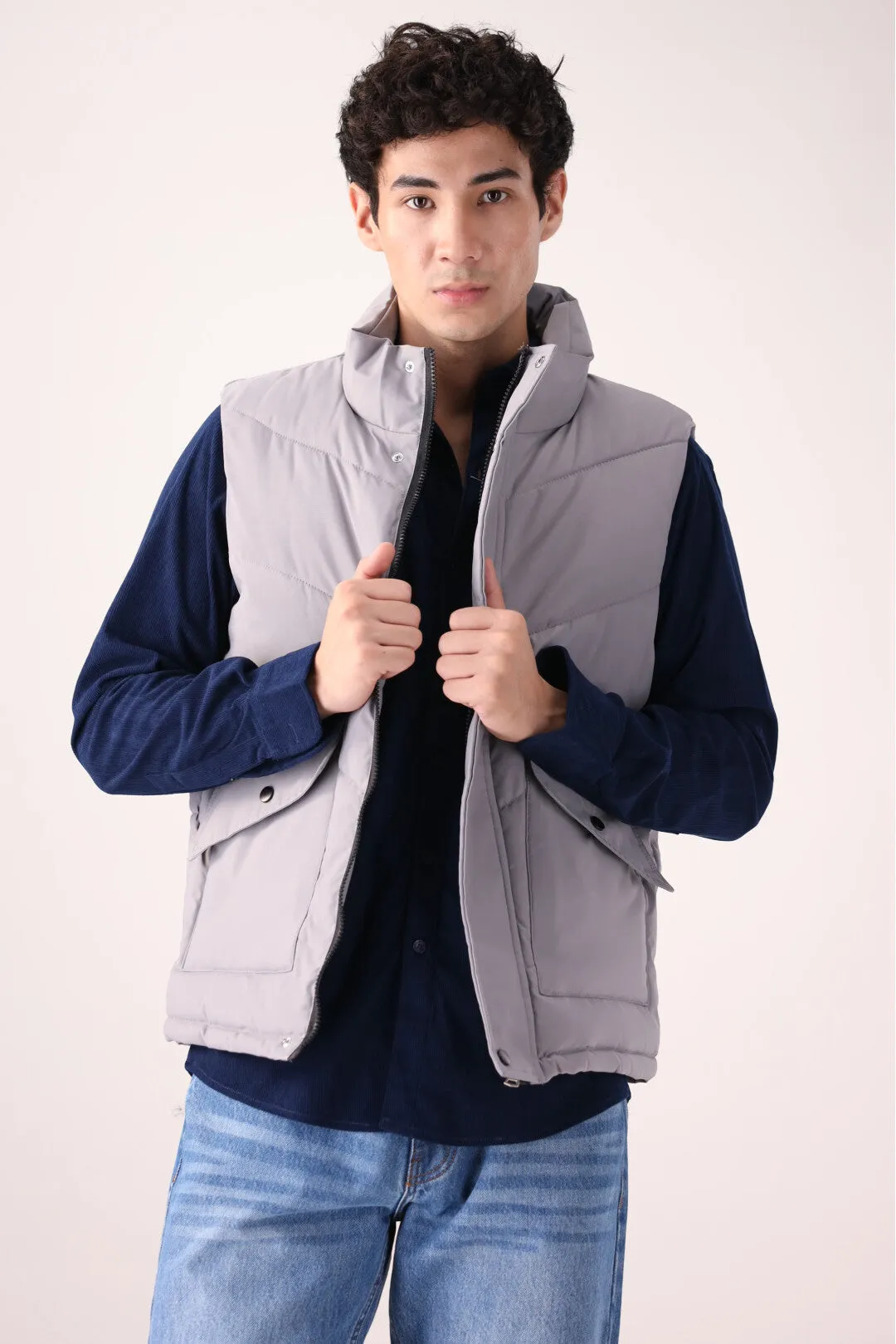 Gray Sleeveless jacket