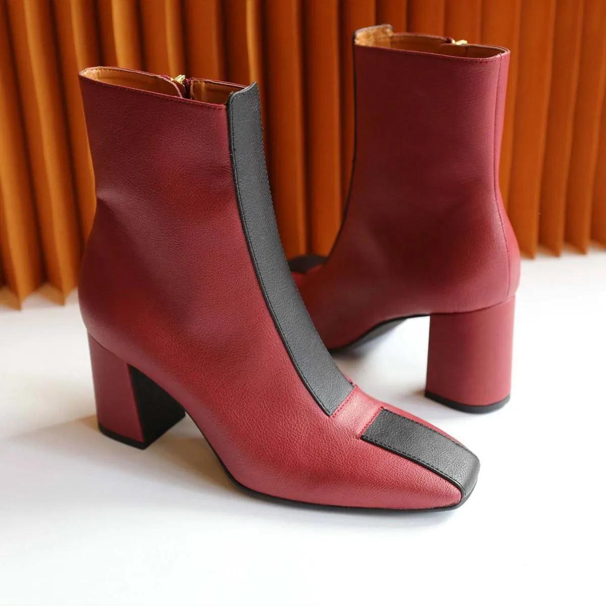 JAYNE BOOT - scarlet/black