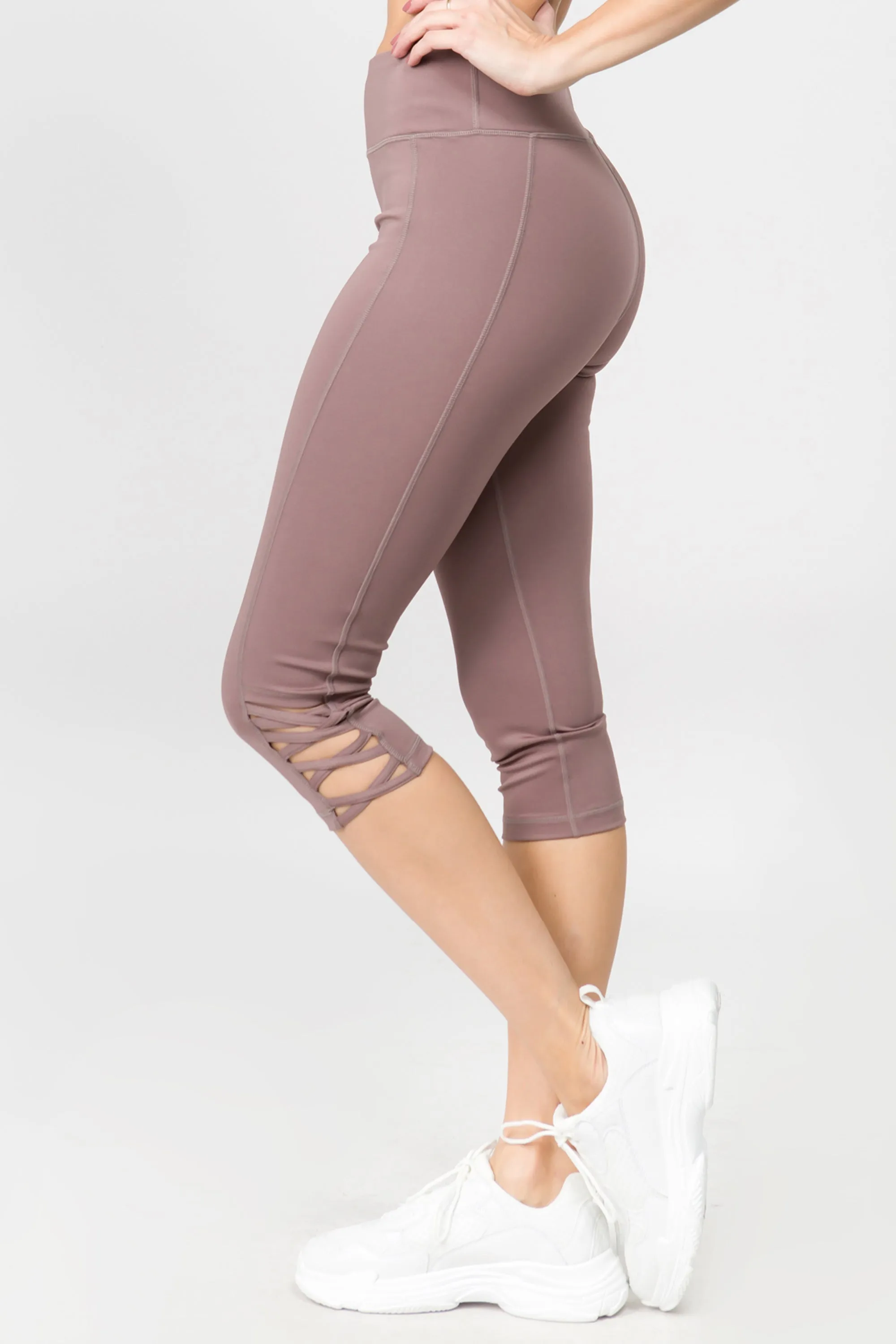 Lattice Capri Workout Leggings