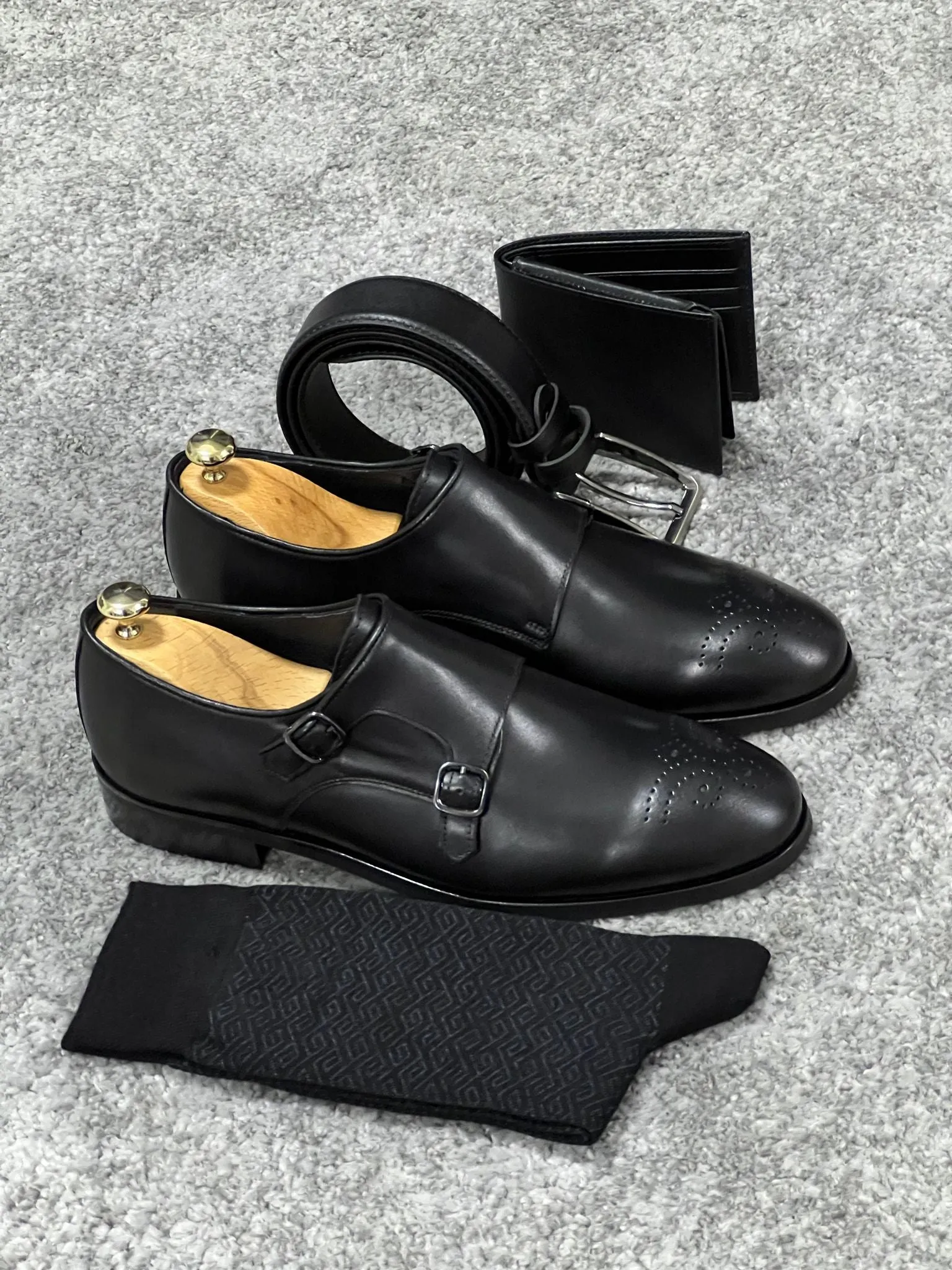 Louis Special Edition Neolite Sole Double Monk Stap Black Shoes