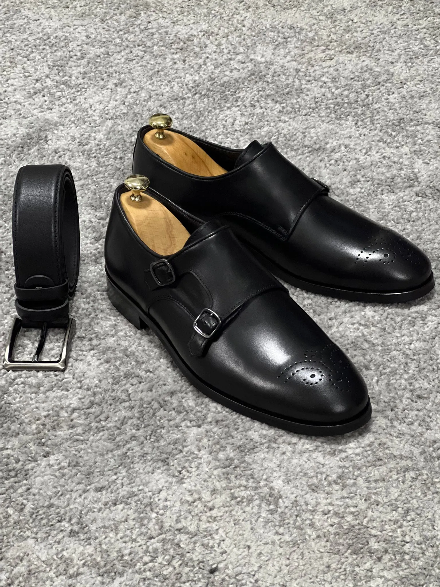 Louis Special Edition Neolite Sole Double Monk Stap Black Shoes