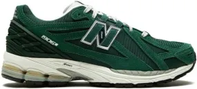 New Balance 1906R Nightwatch Green sneakers