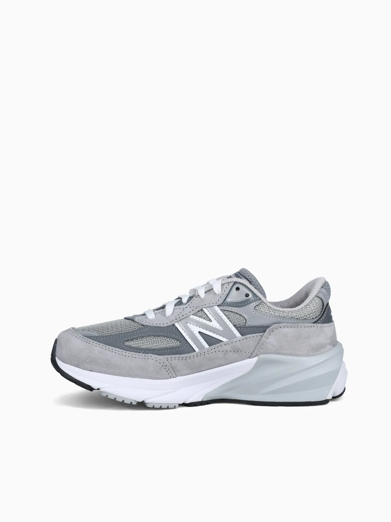 New Balance 990v6 Grey Suede