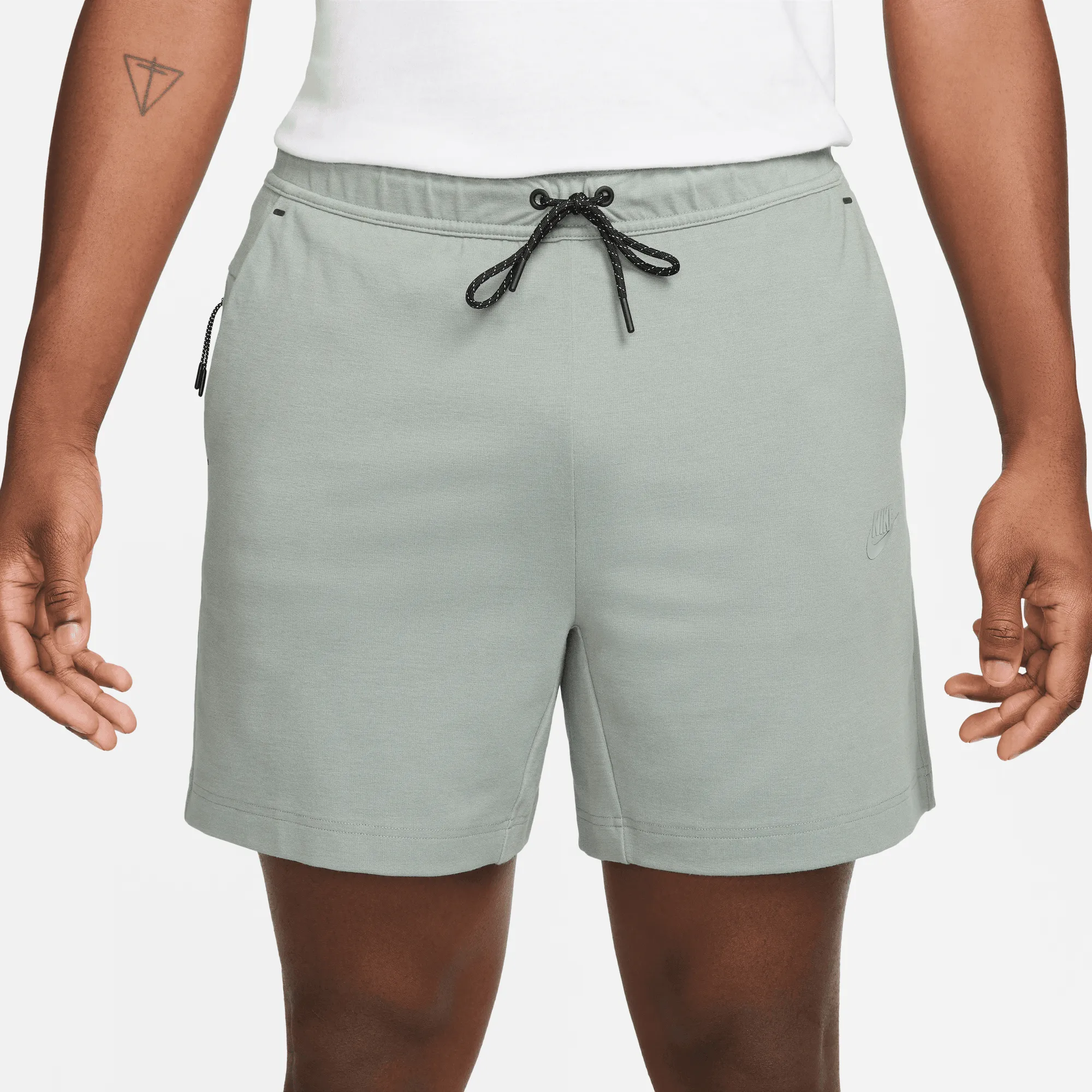 Nike Tech Fleece Essentials Green Shorts