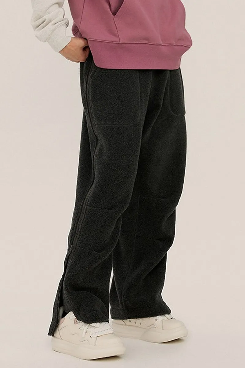 OO Fleece Zipper Loose Trousers