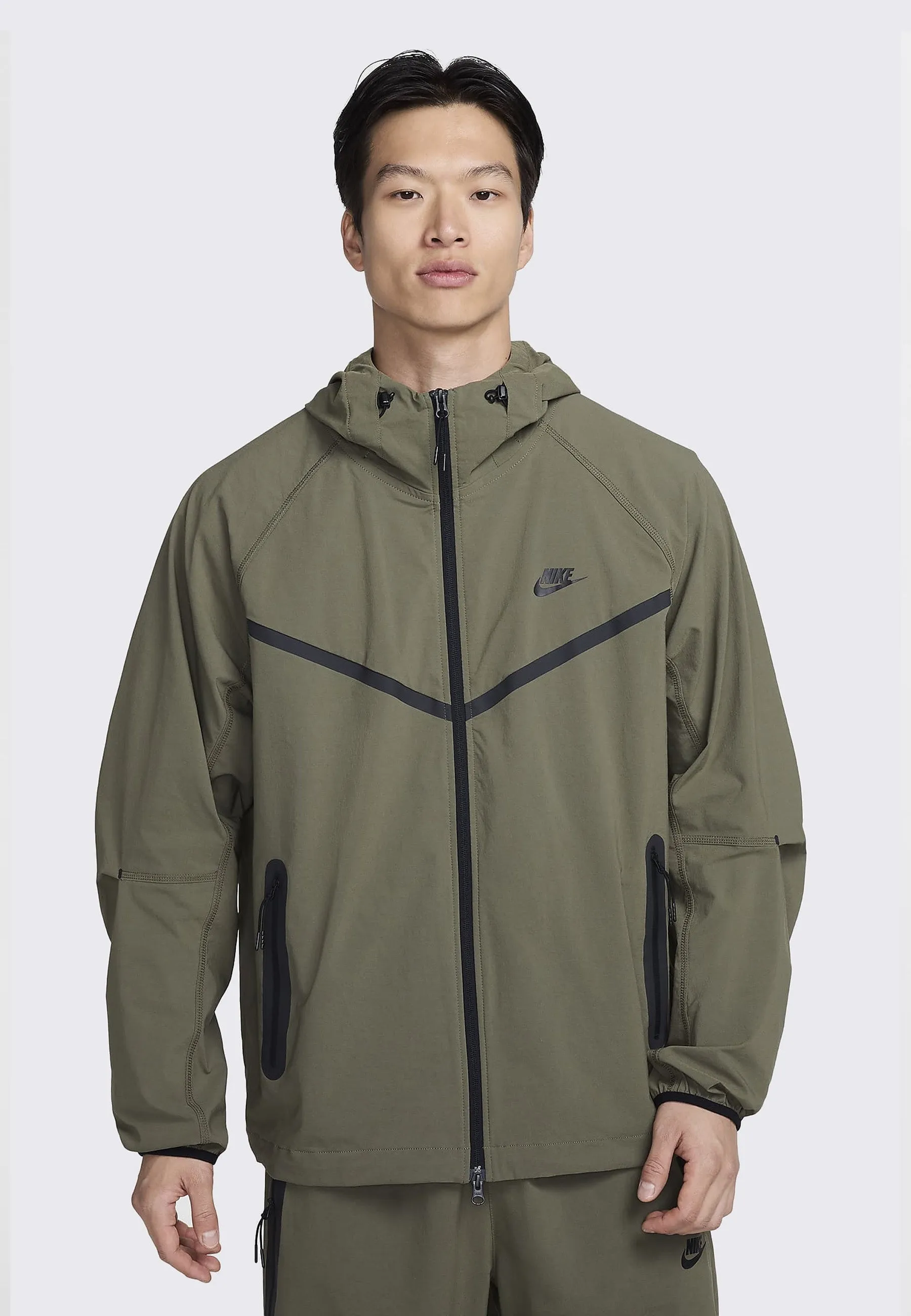 Tech Woven Windrunner Jacket - Olive/Black