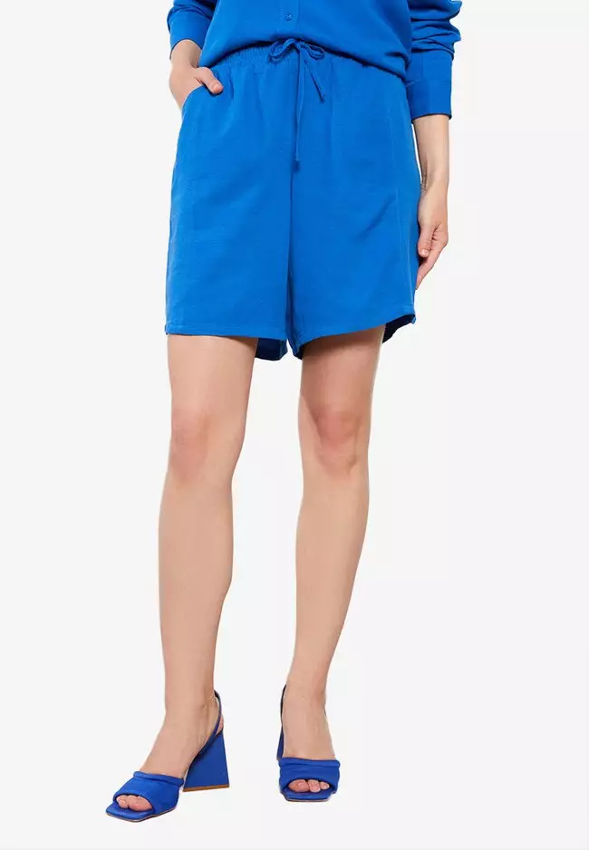 Tummy Paneled Linen Maternity Shorts