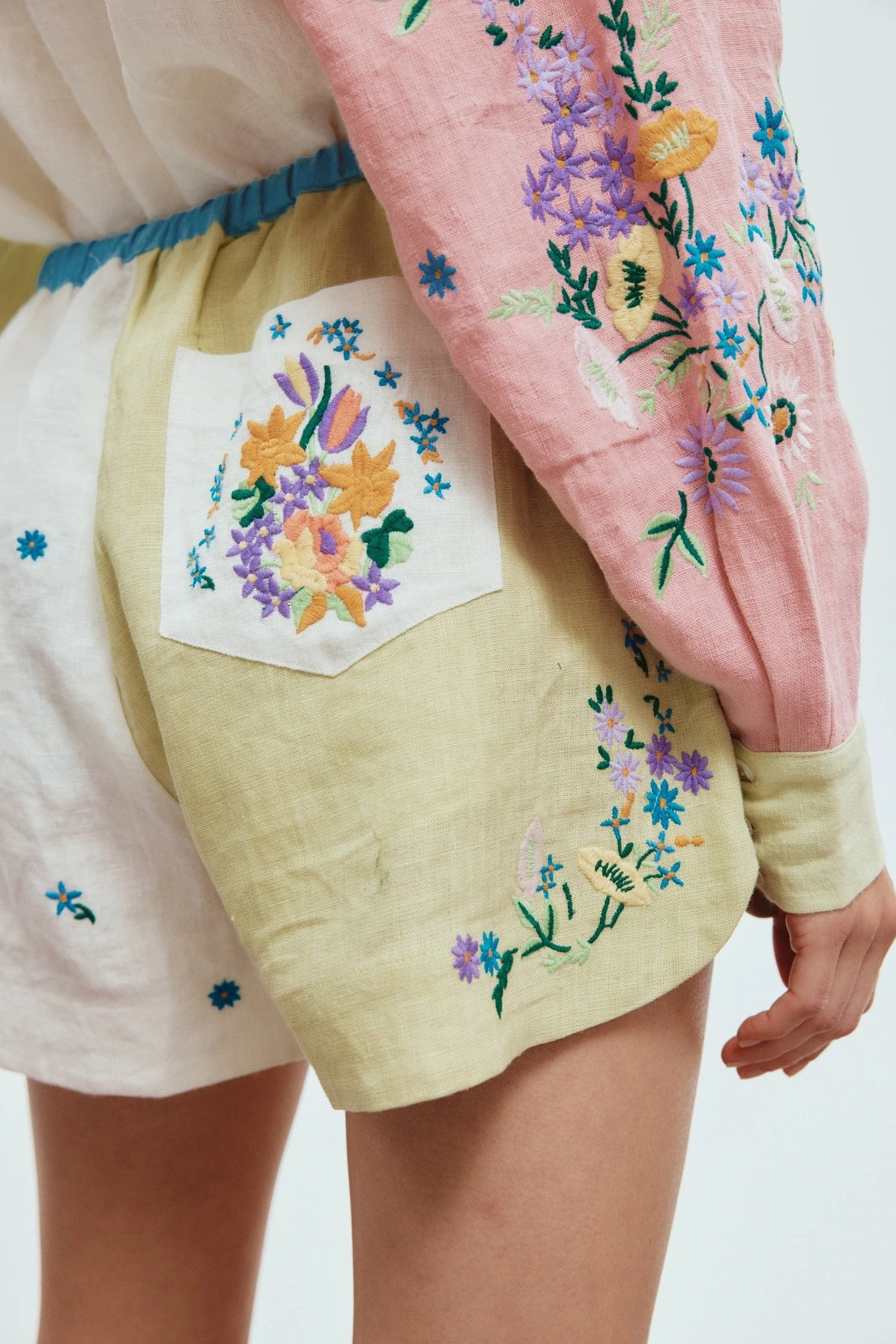 --Willa Embroidered Short-